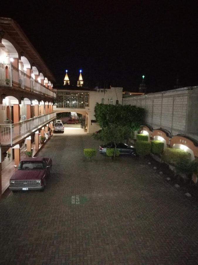 Hotel Providencia Талпа де Аленде Екстериор снимка